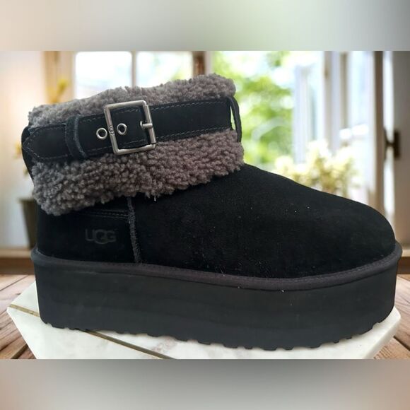 UGG Ultra Mini Belted Roller Boots Black Suede Shearling Platform Women’s 12 EU - Picture 4 of 12